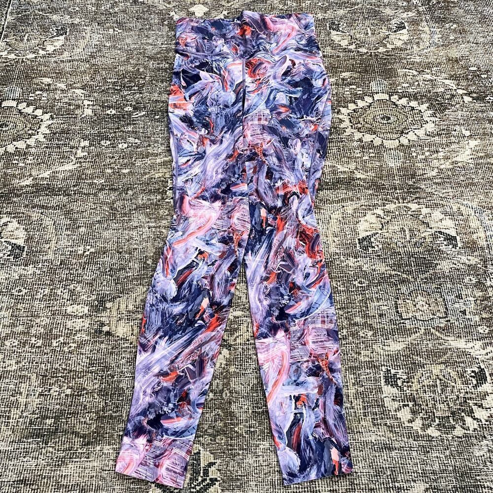 Lululemon Base Pace 28" Atmospheric Purple Legging Women's Size 6